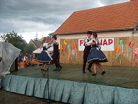 Néptánc bemutató